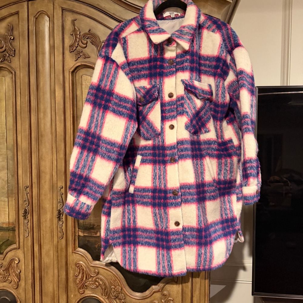 Madden NYC Plaid Fuzzy Shacket XL Women Pink Blue Button Up Jacket